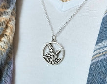 Load image into Gallery viewer, Fern Necklace