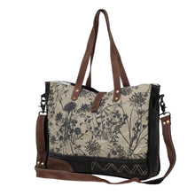 Load image into Gallery viewer, THE MYSTIQUE MESSENGER BAG