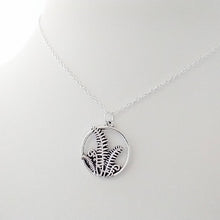 Load image into Gallery viewer, Fern Necklace