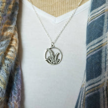 Load image into Gallery viewer, Fern Necklace