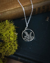 Load image into Gallery viewer, Fern Necklace