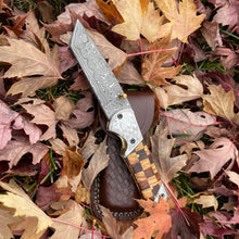 Load image into Gallery viewer, Eagle Engraved Checkered Pocket Knife-TF-086

