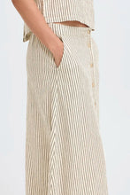 Load image into Gallery viewer, BYFALAKKA Skirt
