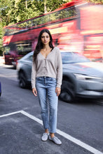 Load image into Gallery viewer, IHDASILA Cardigan (Oatmeal)
