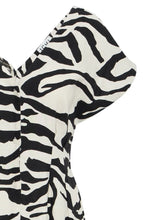 Load image into Gallery viewer, IHLINNO Midi Dress

