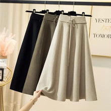 Load image into Gallery viewer, High Waist A-Line Pleated Knitted Skirt
