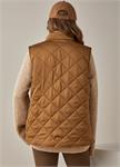 Load image into Gallery viewer, Reversible Quilted Vest

