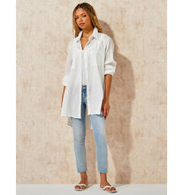 Load image into Gallery viewer, Crinkled Button Down Shirt
