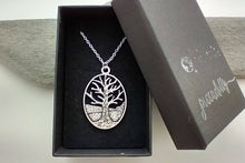 Load image into Gallery viewer, Oval Tree Necklace Necklace
