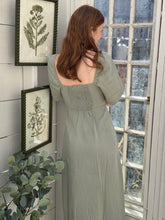 Load image into Gallery viewer, IHullani Midi Dress
