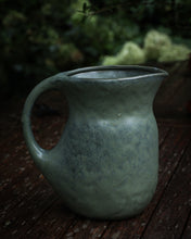 Load image into Gallery viewer, 2-1/2 Quart Stoneware Pitcher
