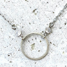 Load image into Gallery viewer, Silver Crystal Necklace
