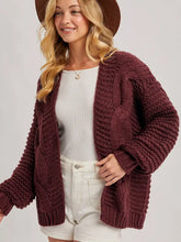Load image into Gallery viewer, Chunky Cable Knit  Cardigan
