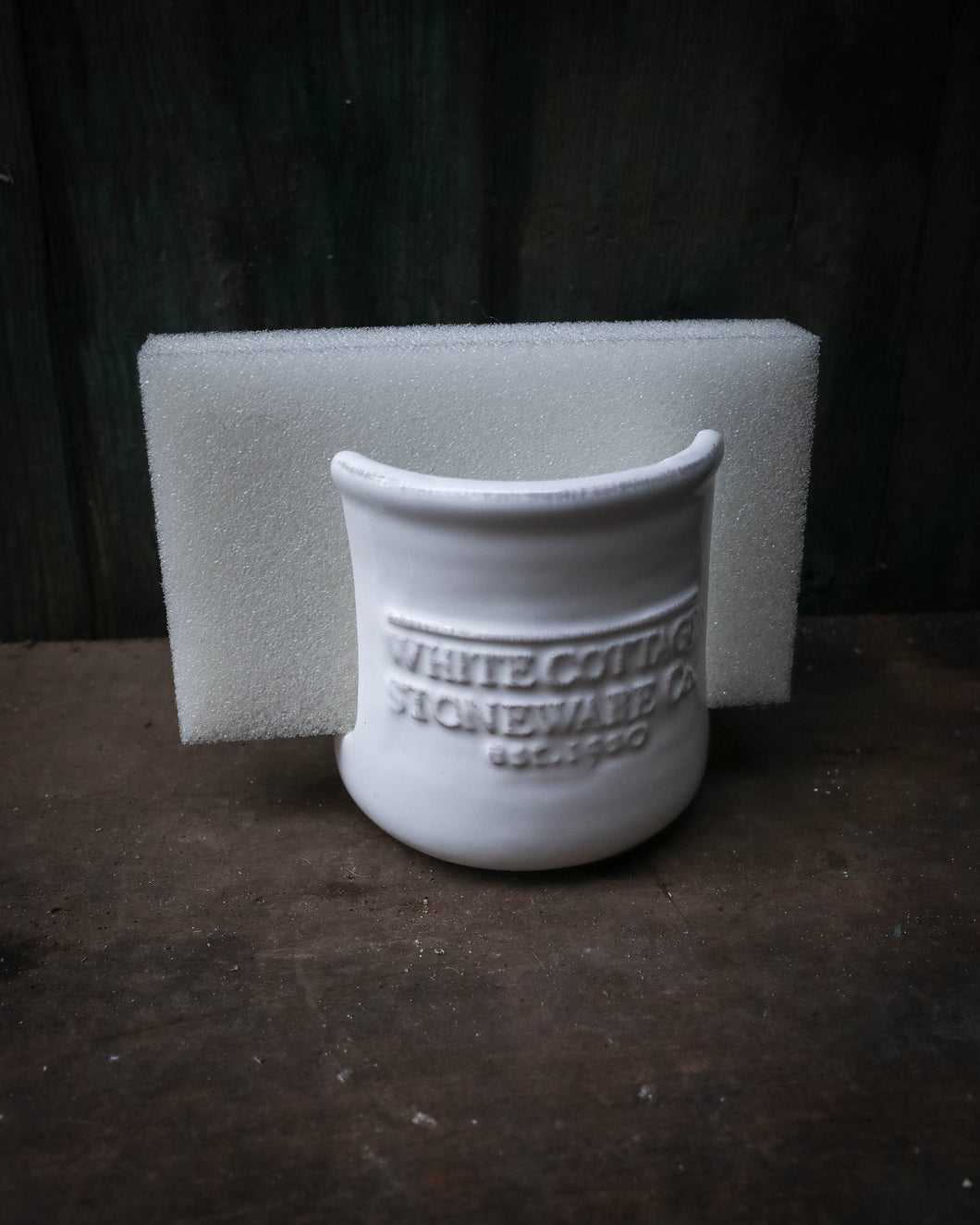 White Cottage Ceramic Sponge Holder