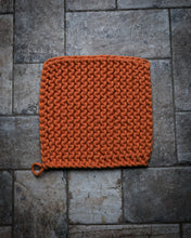 Load image into Gallery viewer, Cotton Crochet Pot Holder Set
