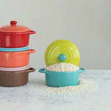 Load image into Gallery viewer, Stoneware Baker
