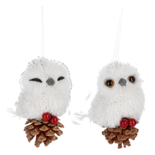 Load image into Gallery viewer, Snowy Owl On Pinecone Orn-Asst
